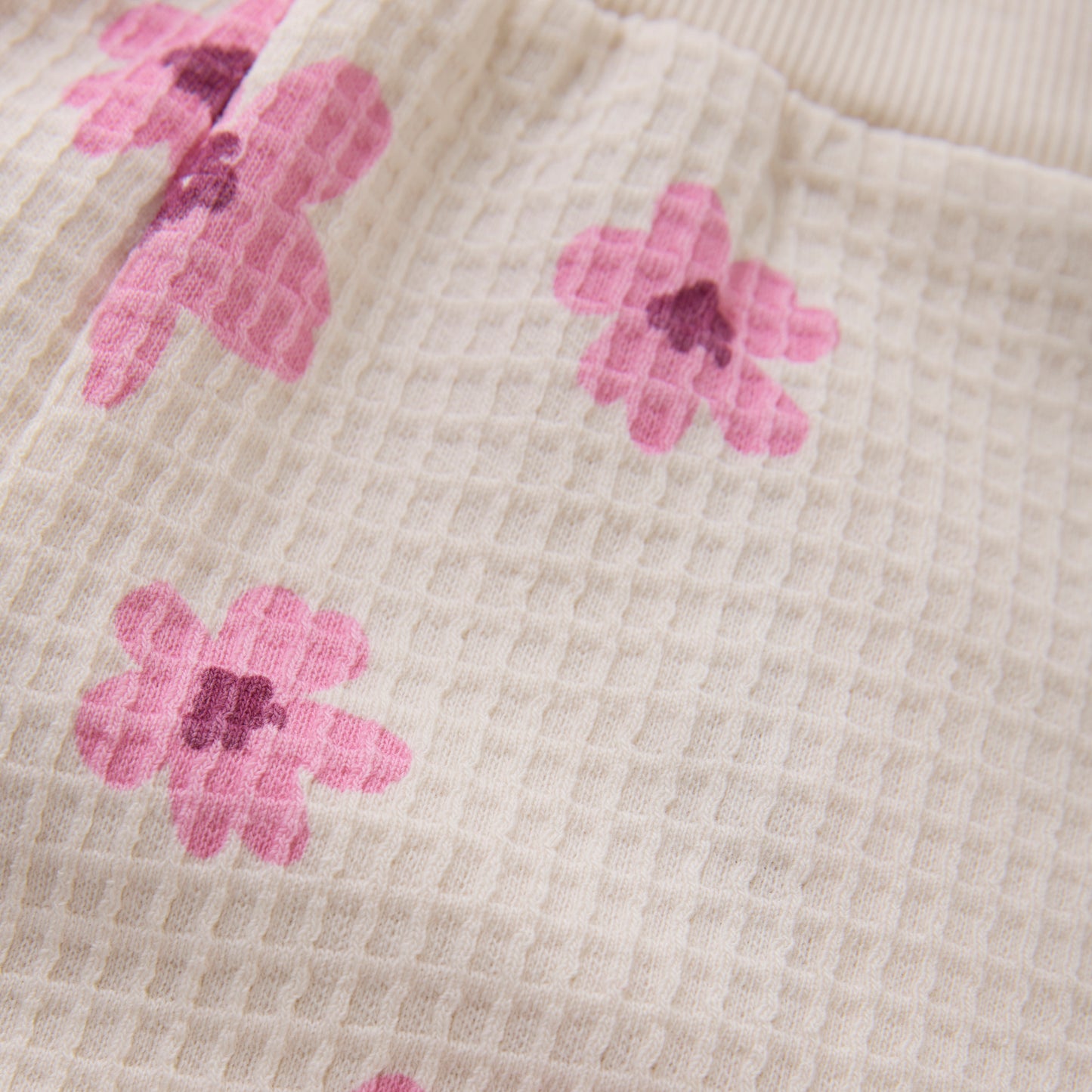 Minymo Waffle Shorts in Flower