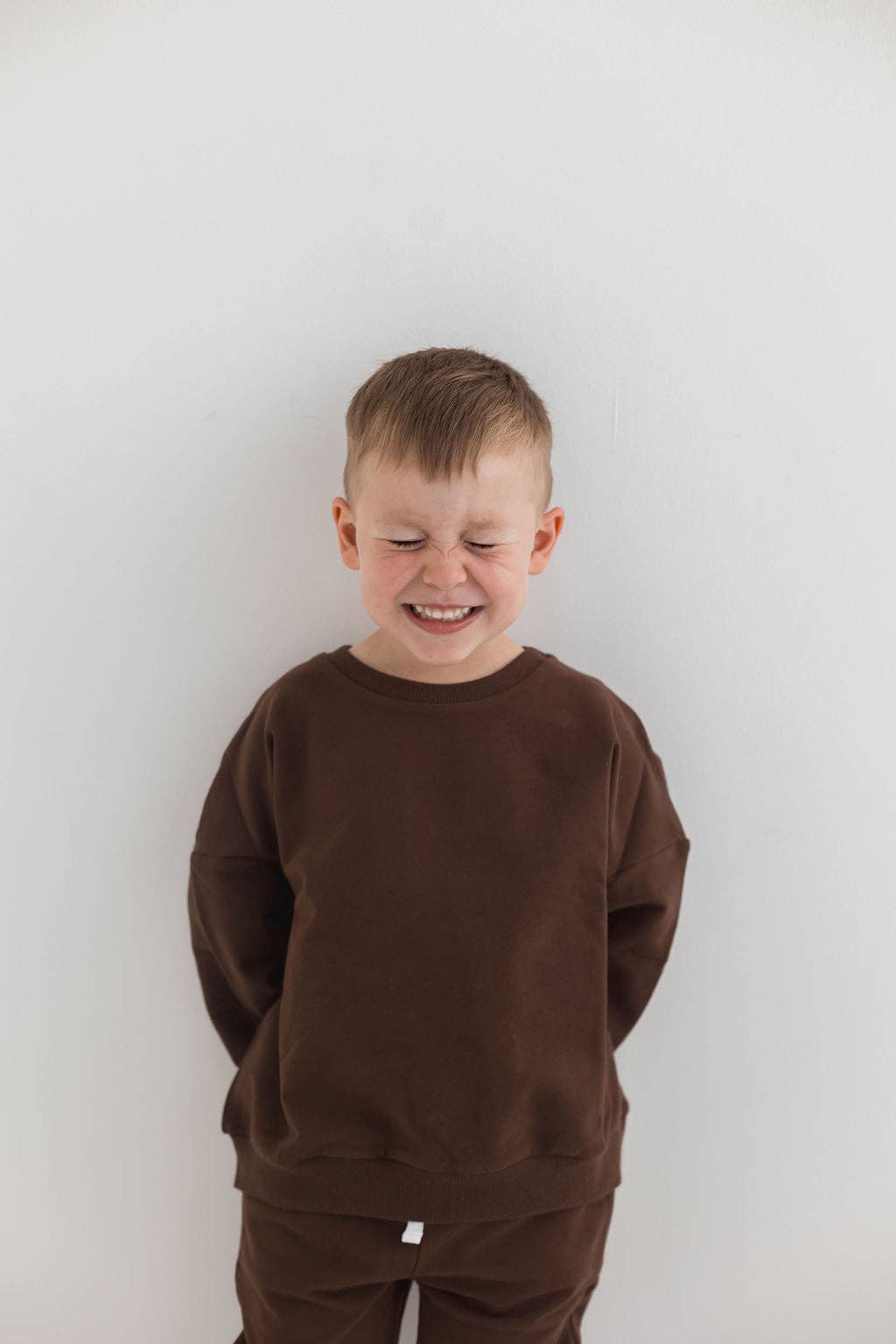Mila & Co. Sweatshirt & Jogger Set in Mocha