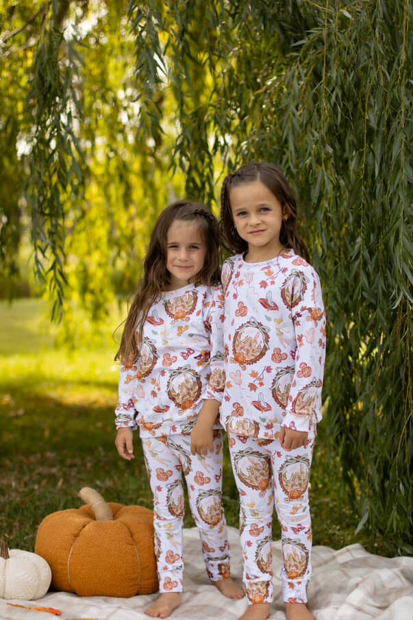 Reese’s Little Pieces Fall Castles Crewneck