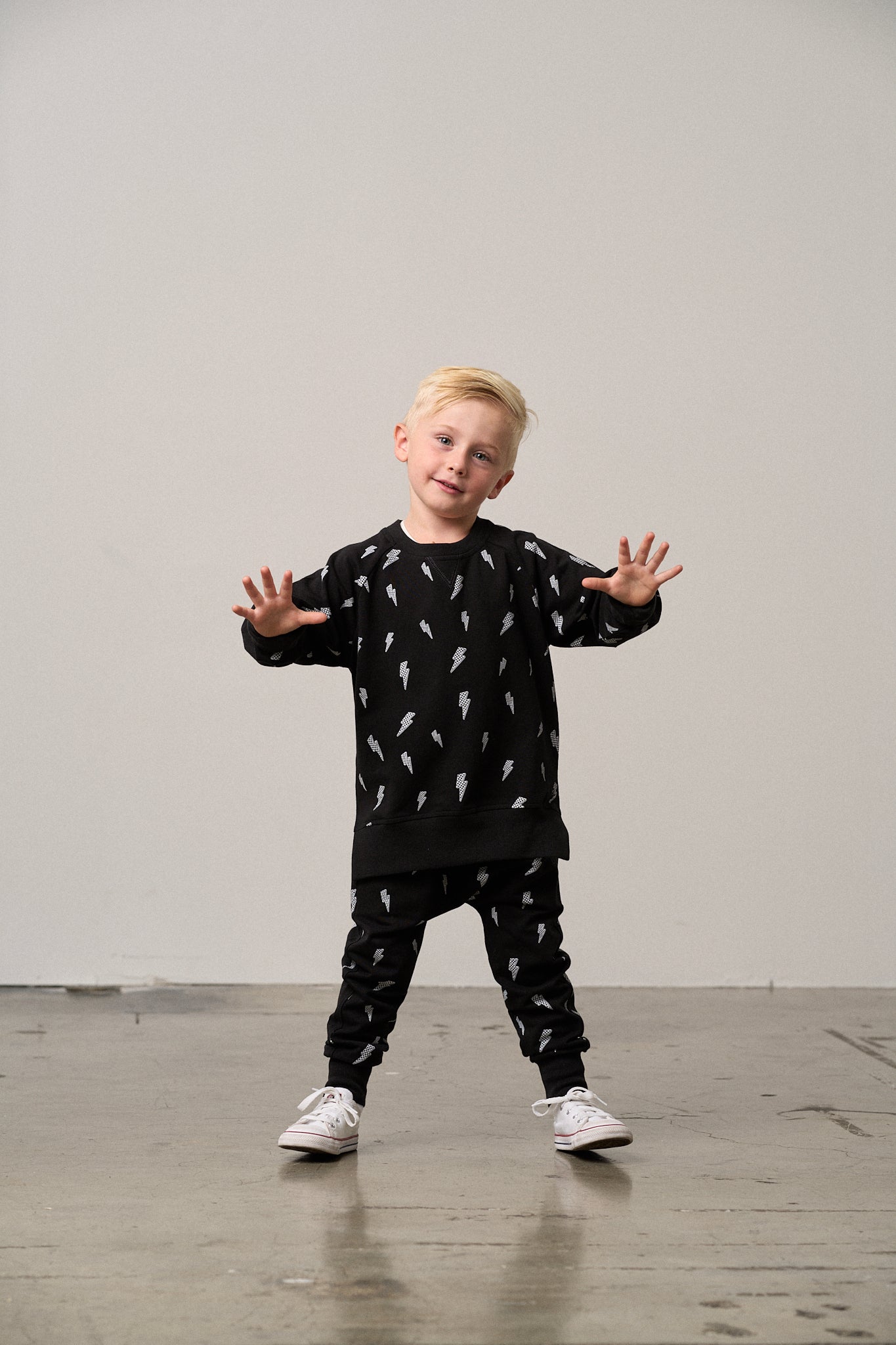 Little Bipsy Jogger in Lightning Bolt Black