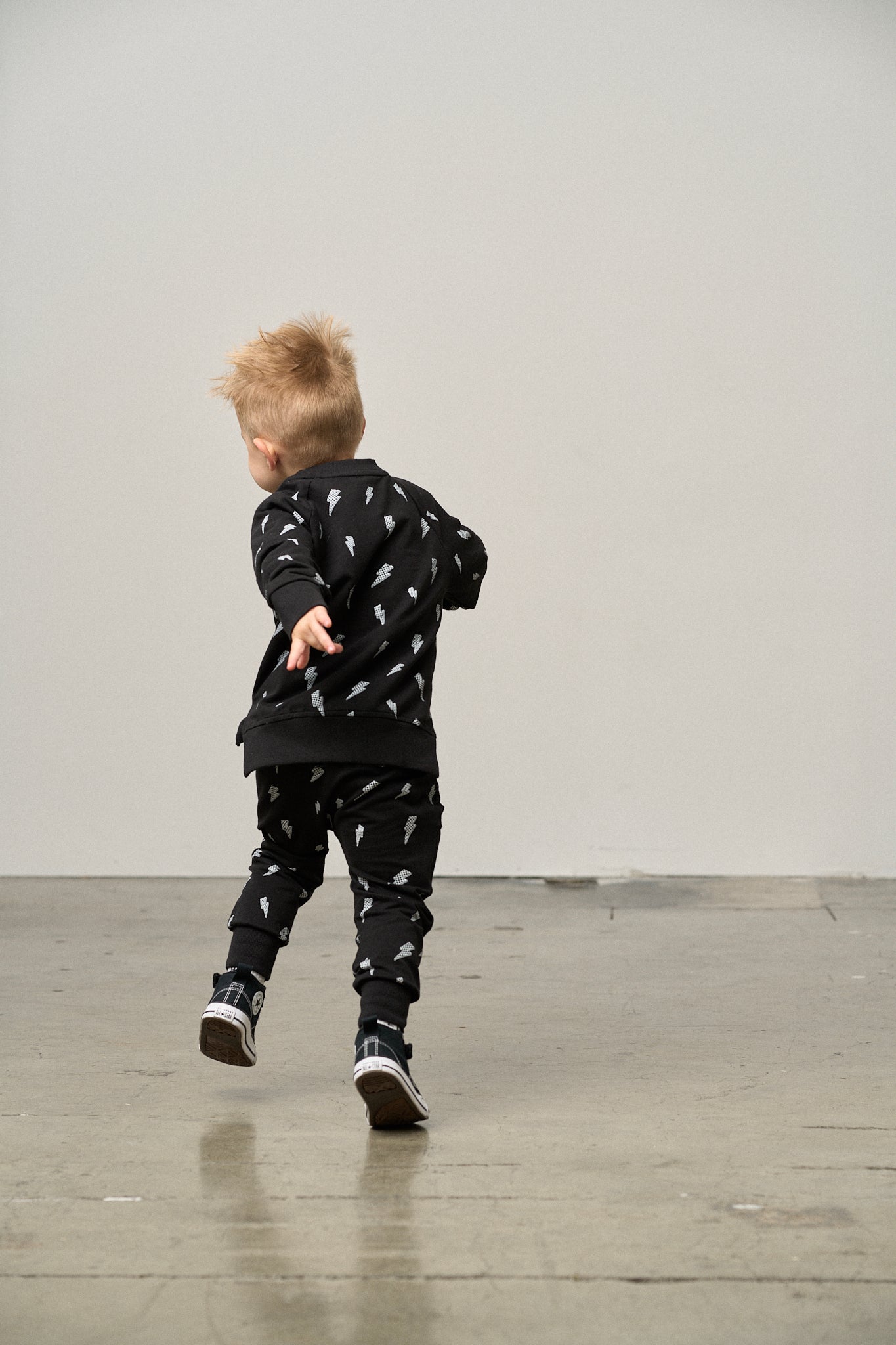 Little Bipsy Jogger in Lightning Bolt Black