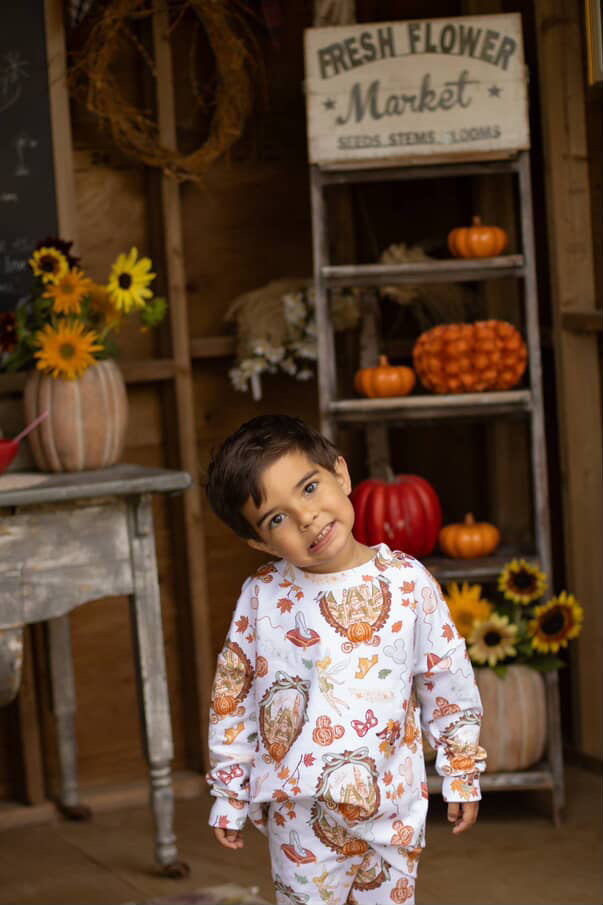 Reese’s Little Pieces Fall Castles Crewneck