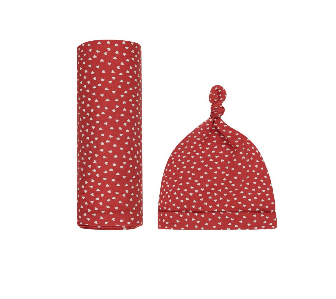 Quincy Mae Bamboo Swaddle & Knotted Hat Set in Tiny Hearts