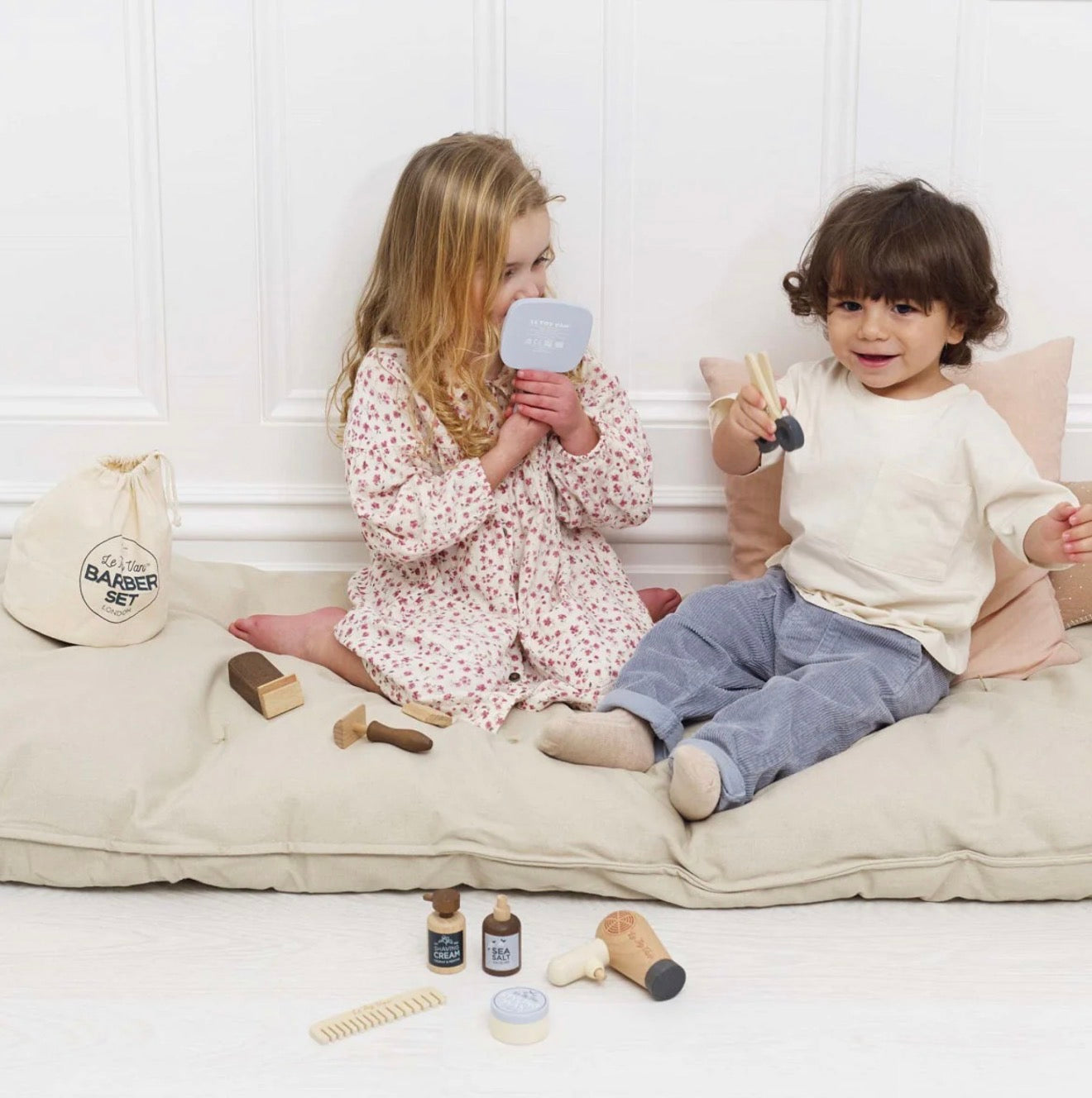 Le Toy Van Hairdresser & Barber Kit
