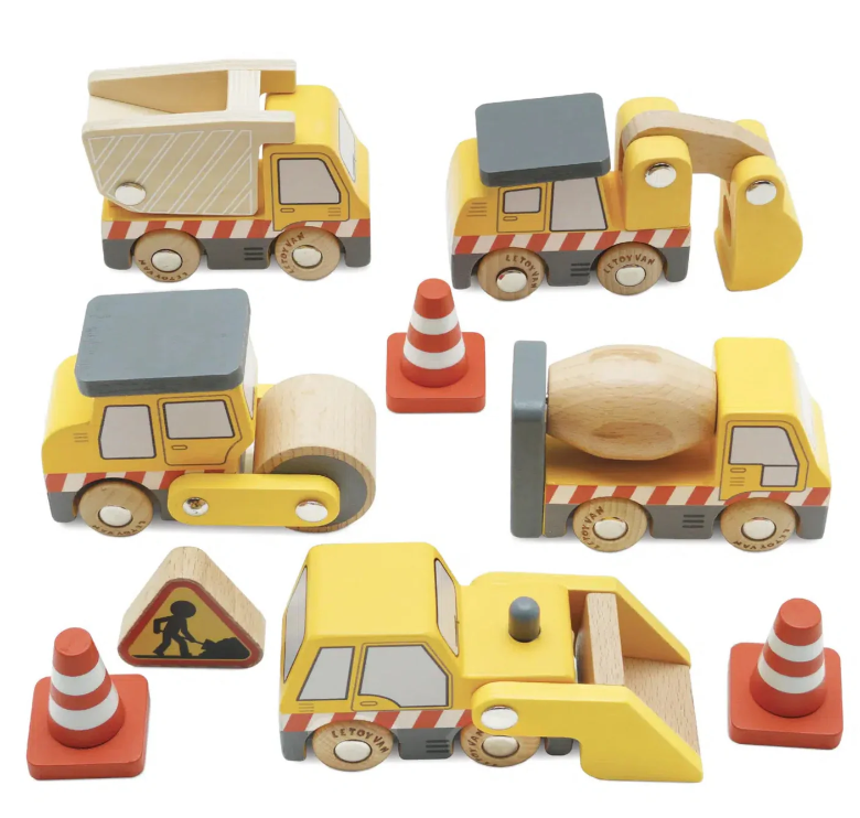 Le Toy Van Toy Construction Vehicle Set