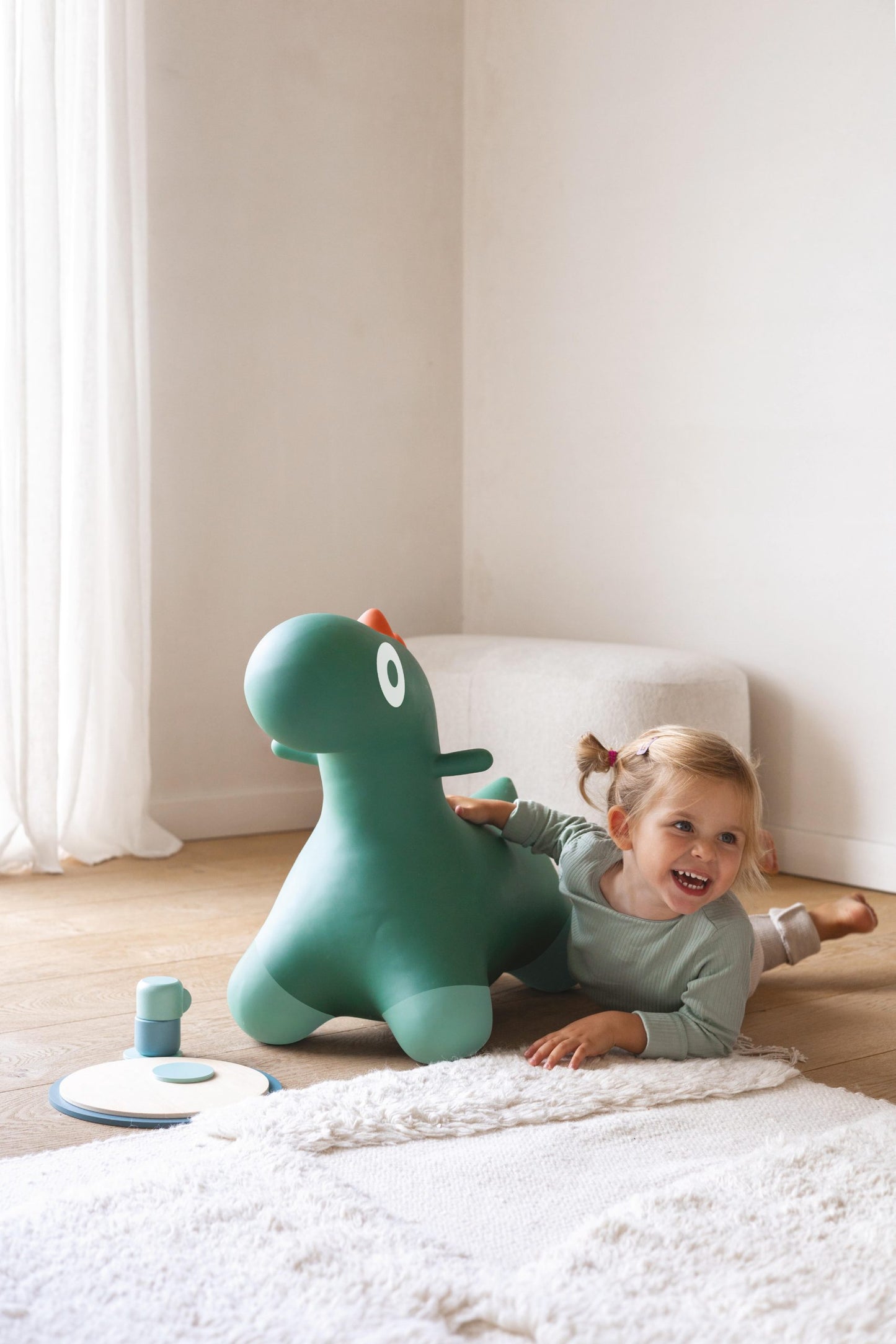Quut Hoppi Bouncing Dino