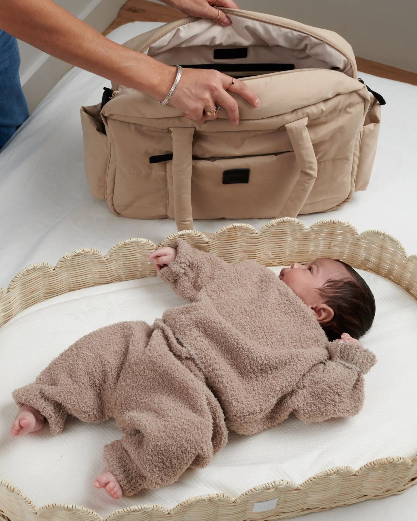 7AM Enfant Fuzzy Boxy Sweater in Taupe