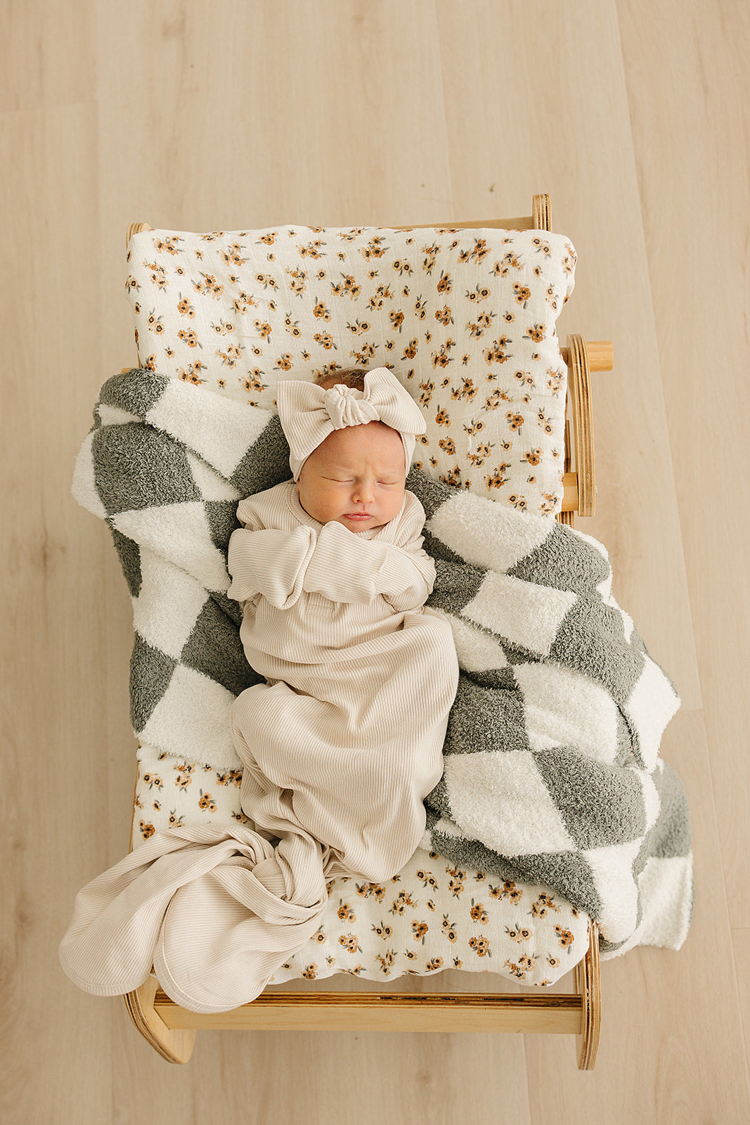 Mebie Baby Green Checkered Plush Blankets