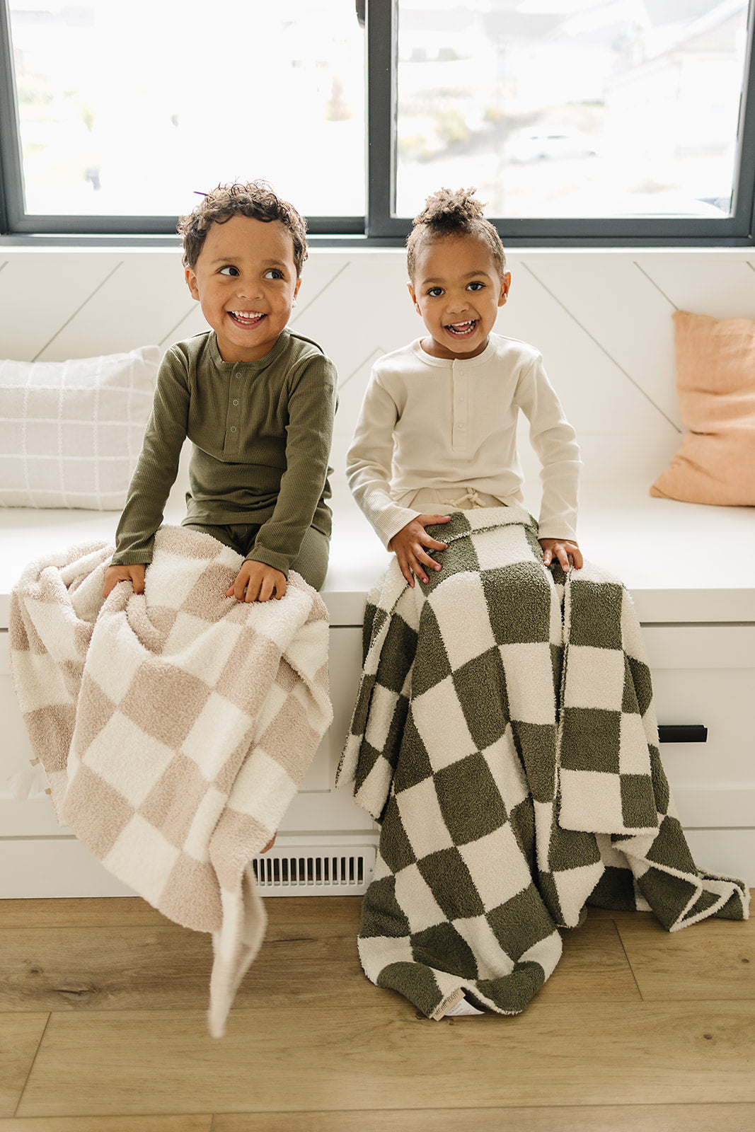 Mebie Baby Green Checkered Plush Blankets