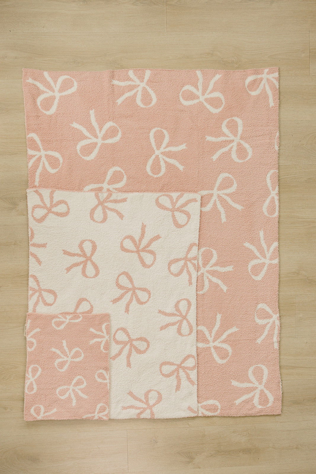 Mebie Baby Pink Bow Plush Blankets