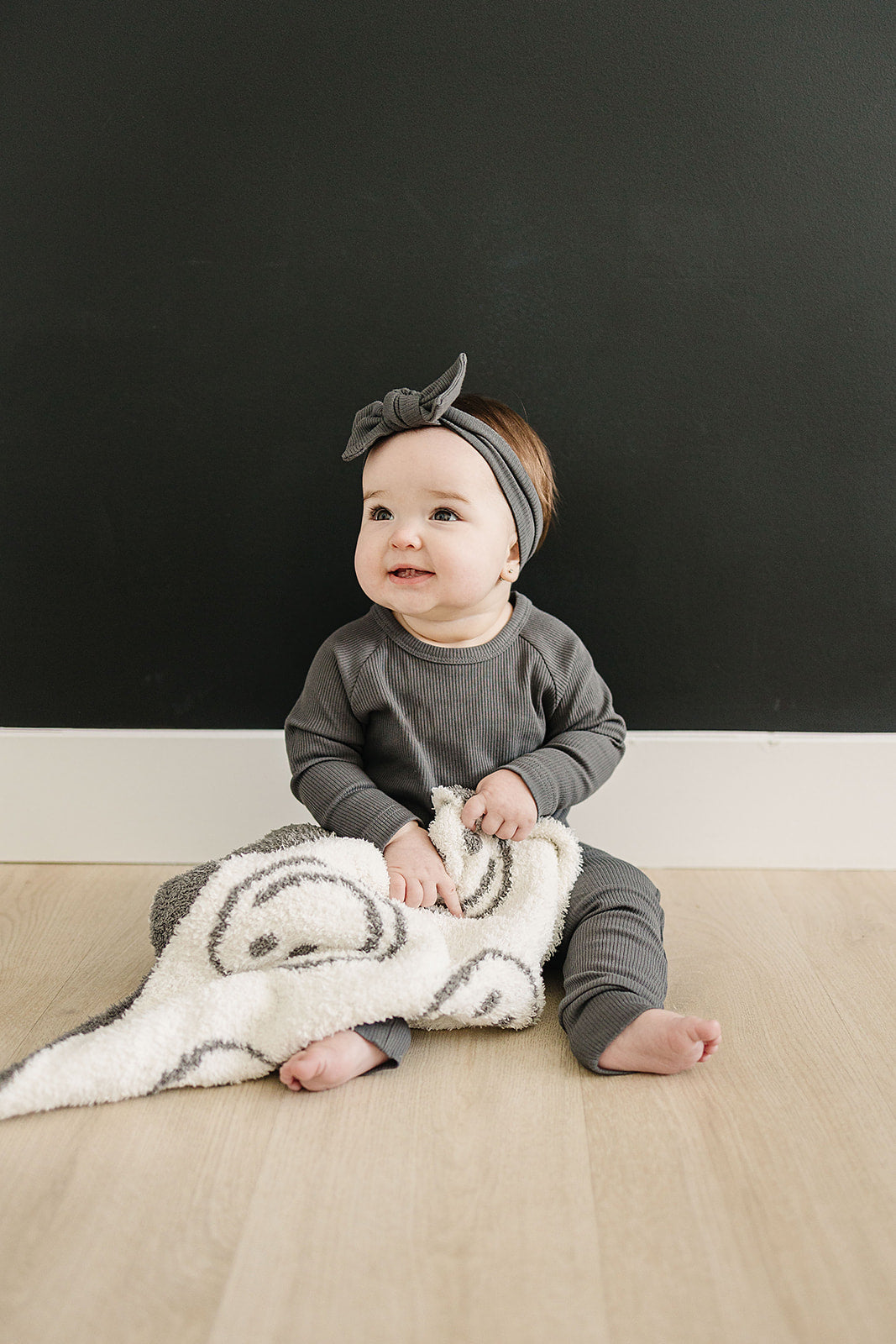 Mebie Baby Charcoal Smiley Plush Blankets