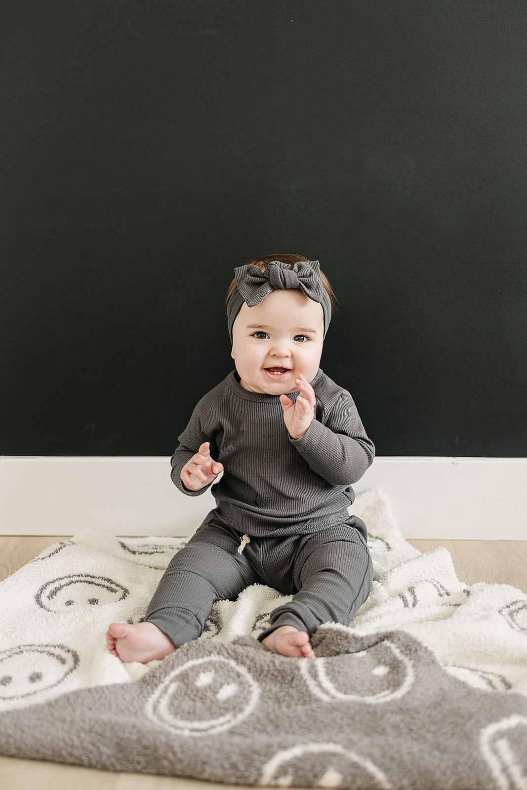 Mebie Baby Charcoal Smiley Plush Blankets