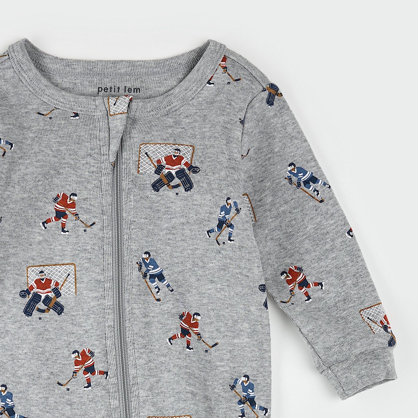 Petit Lem Footed Sleeper in Hockey Players on Heather Grey