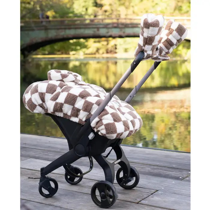7AM Car Seat Cocoon in Checkered Berber