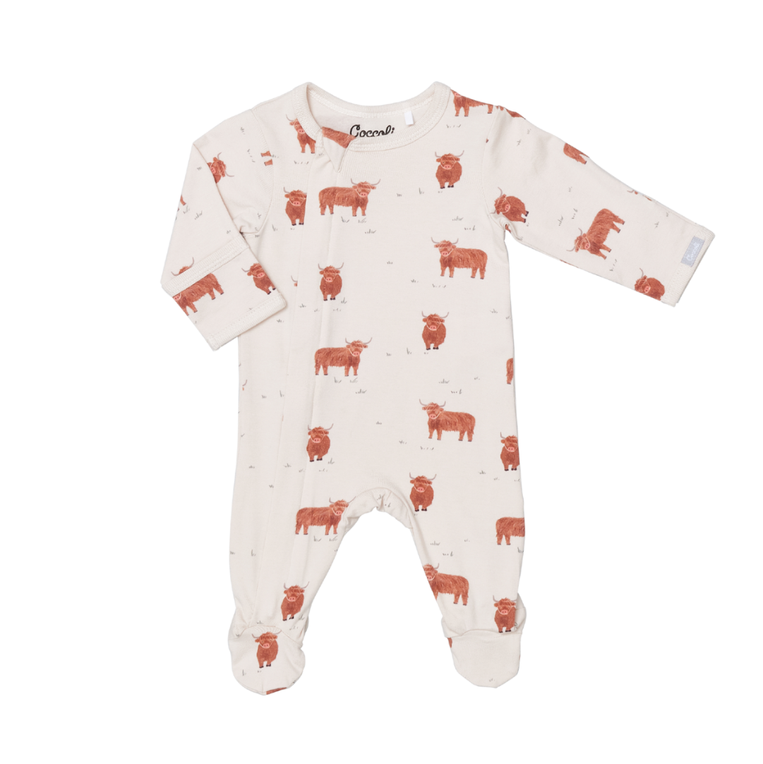 Coccoli Footed Sleeper in Cows on Oat Milk