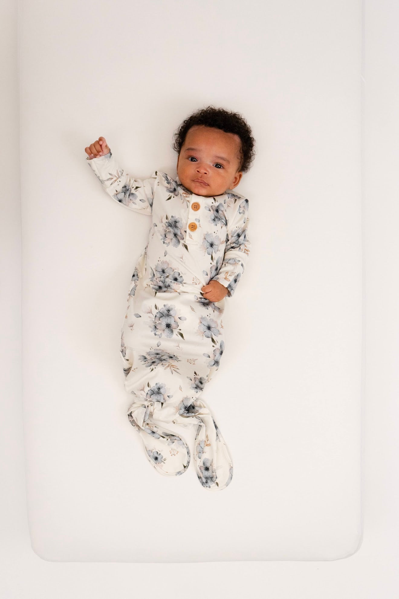 Belan J Knotted Sleep Gown in Frosty Floral