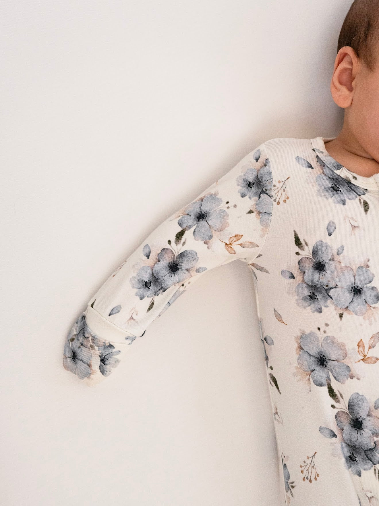 Belan J Bamboo Footed Sleeper in Frosty Floral