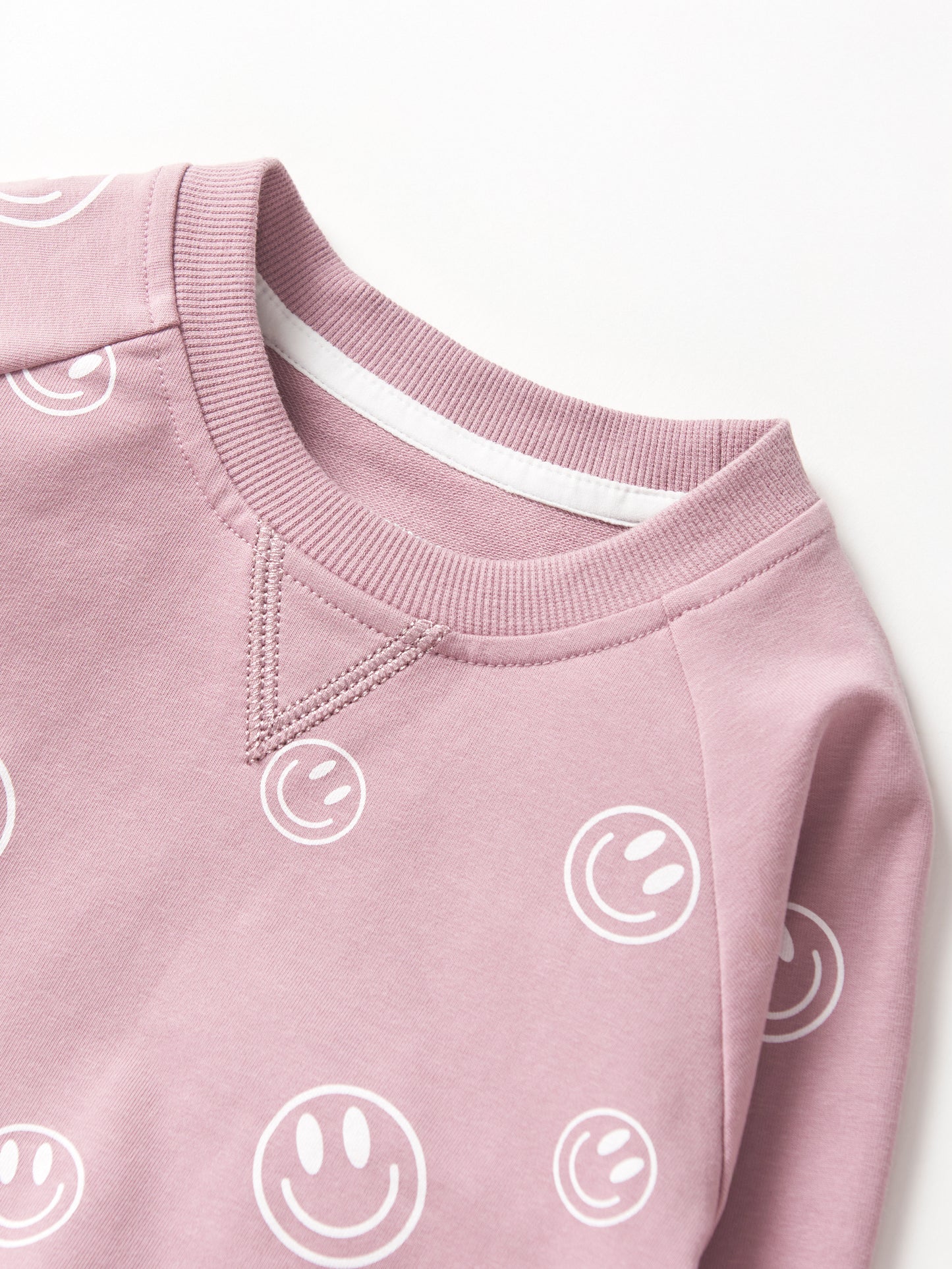 Little Bipsy Pullover in Dusty Purple Smiley