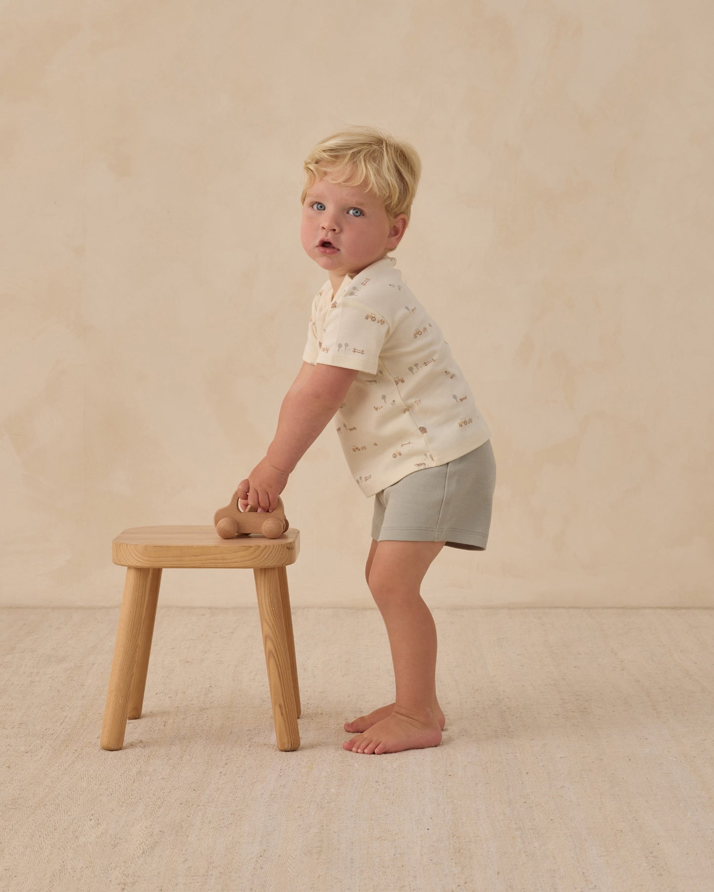 Quincy Mae Boxy Tee in Farm Print