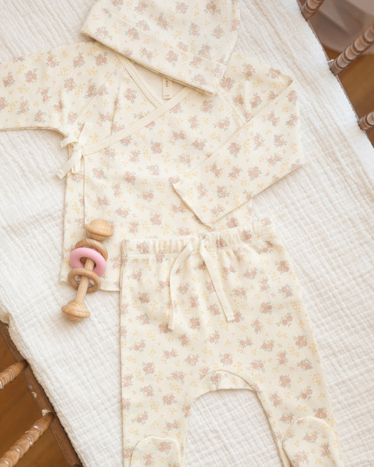 Quincy Mae Wrap Top & Footed Pant Set in Flower Field