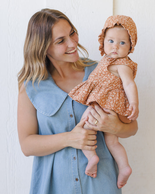 Quincy Mae Sleeveless Peplum Set in Poppy Floral