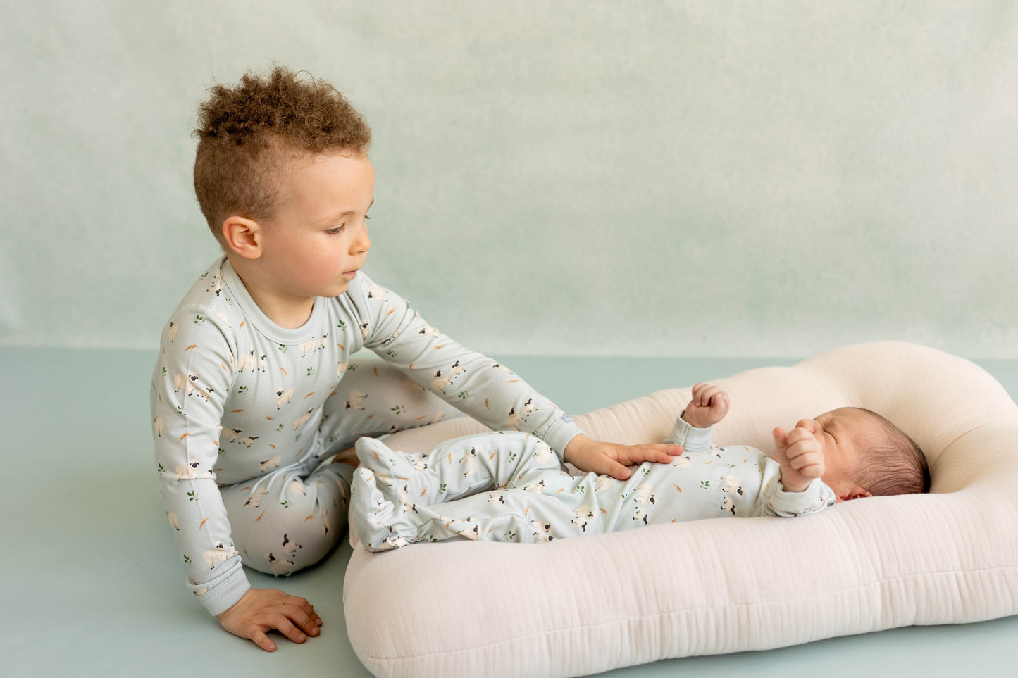 Coccoli Modal Zipper Footie in Sheep on Mercury