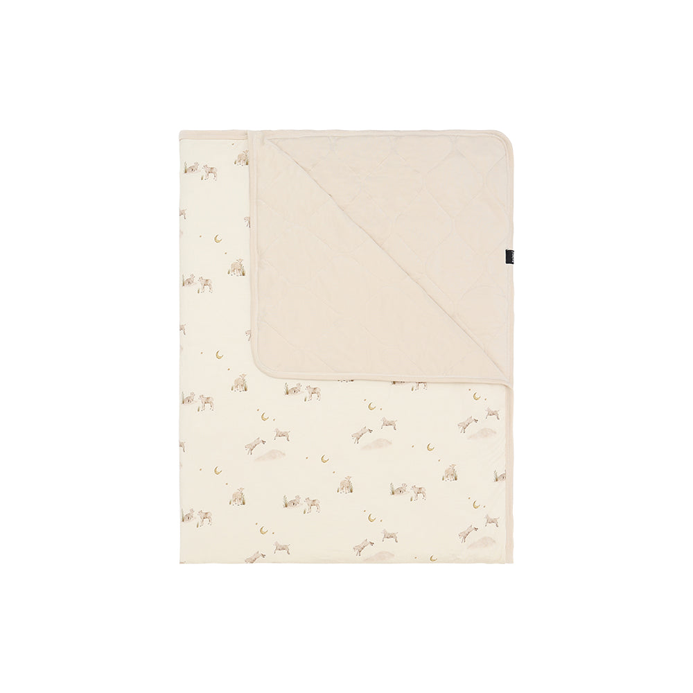 Belan J 2.5 TOG Dreamer Blanket in Little Lambs/Buttermilk