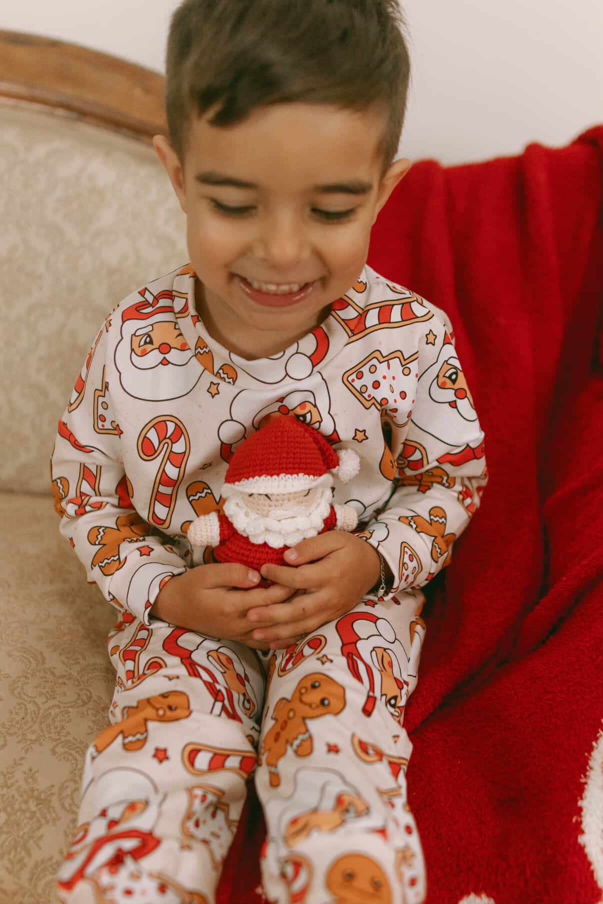 Reeses Little Pieces “Santa Mugs” Crewneck