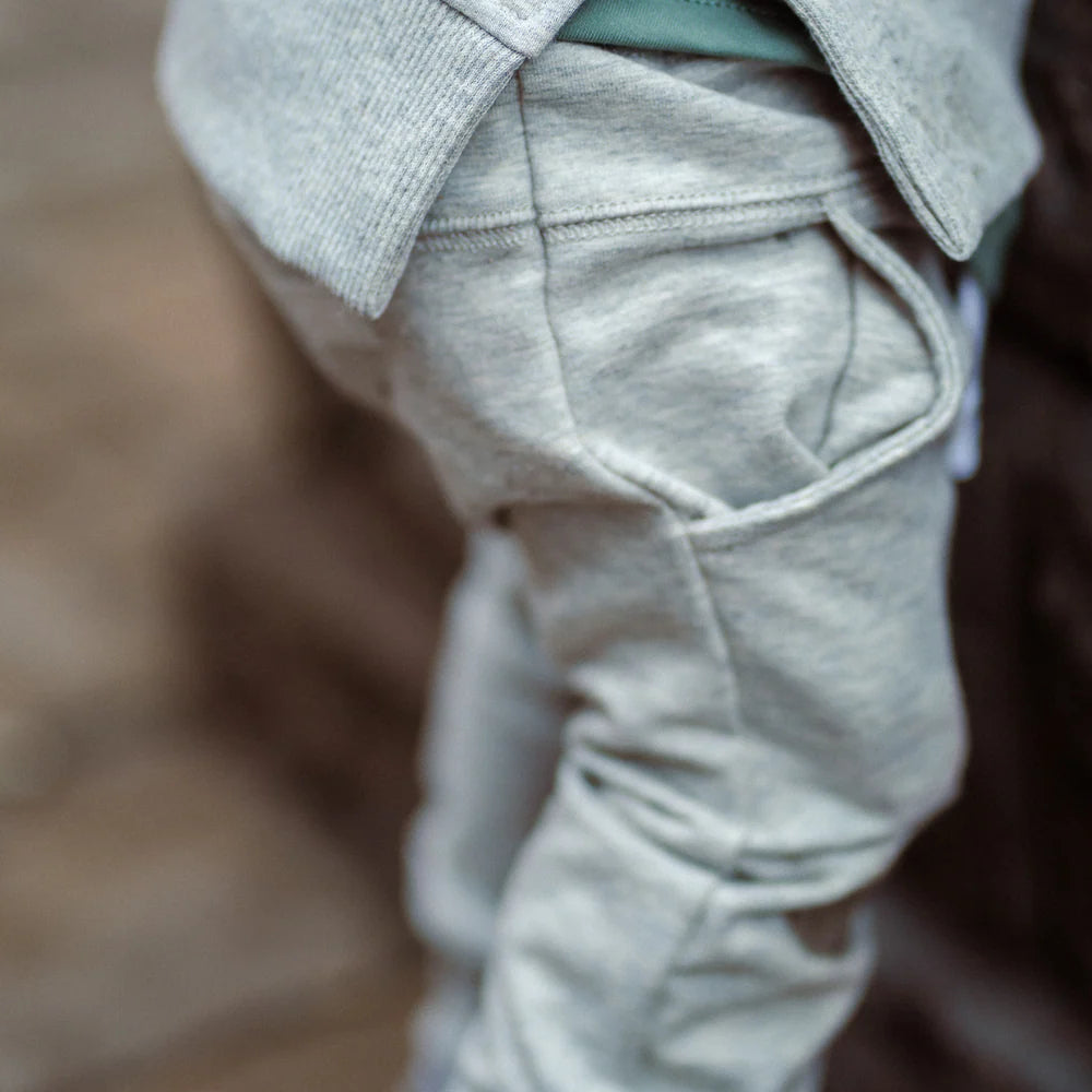 Swizz the Label Foundation Joggers in Heather Grey