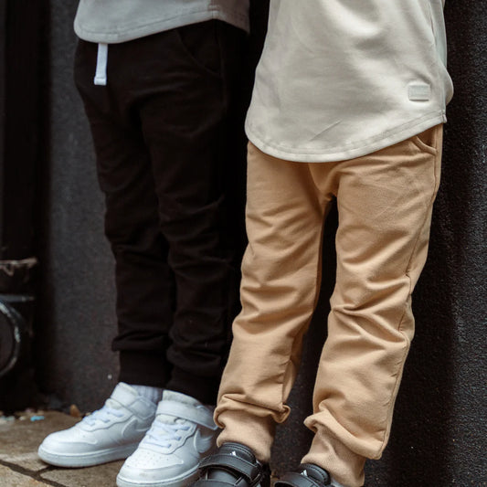 Swizz the Label Pocket Tee in Bone