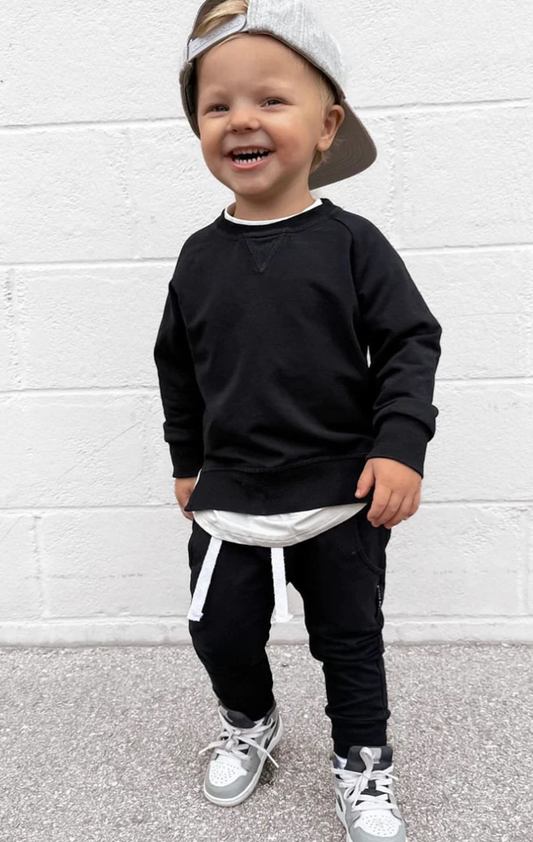 Little Bipsy Pullover in Black