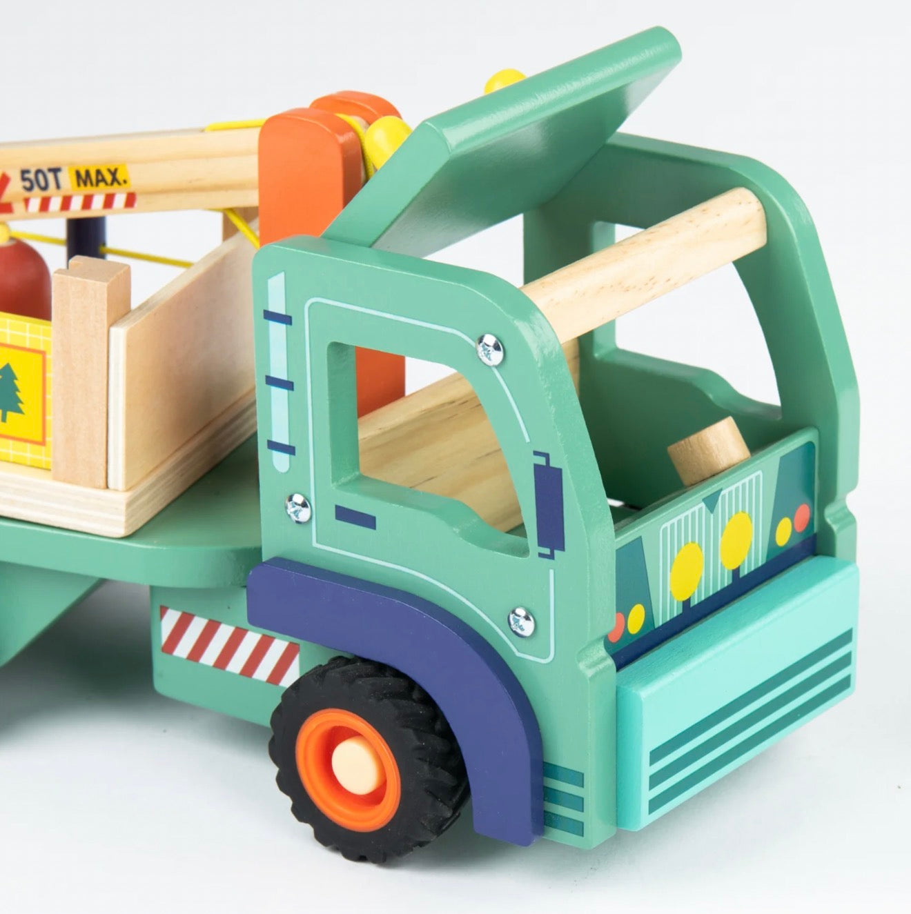 Moulin Roty-Avenue du Moulin : Forestry Truck