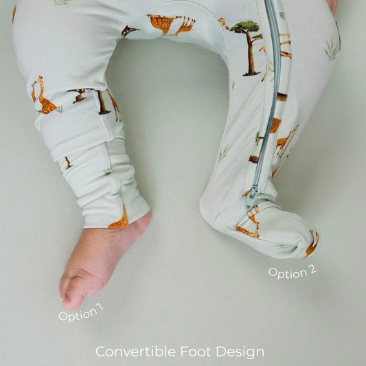 Belan J Footless Bamboo Sleeper in Giraffes