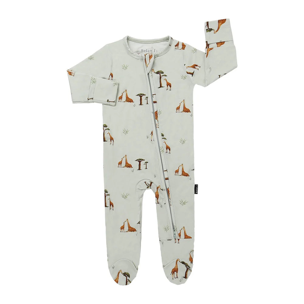 Belan J Bamboo Footed Sleeper in Giraffes