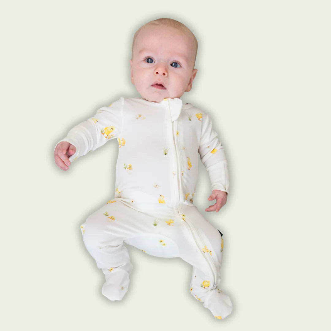 Belan J Bamboo Footed Sleeper in Chicks