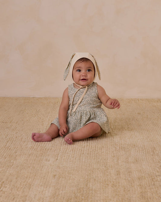 Quincy Mae Bunny Bonnet in Green Garden
