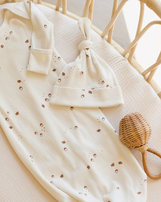 Quincy Mae Knotted baby Gown and Hat Set