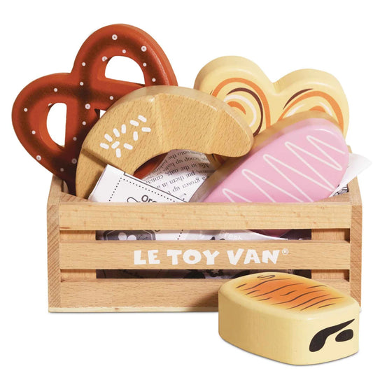 Le Toy Van Wooden Market Crate - Bakers Basket
