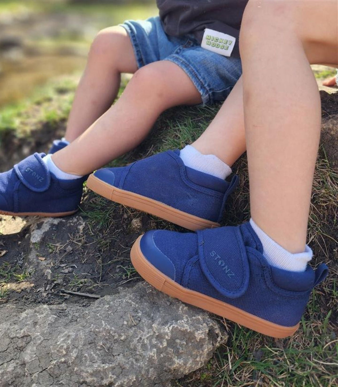 Stonz Cruisers Natural Toddler Shoes in Navy