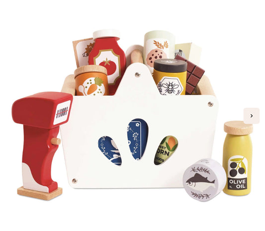 Le Toy Van Wooden Grocery Set & Scanner