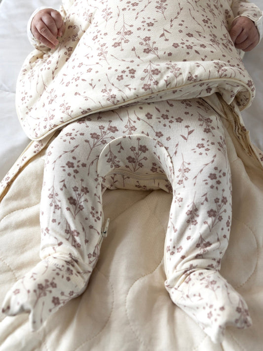 Günamüna 1.0 TOG Slumber Swaddle in Posies