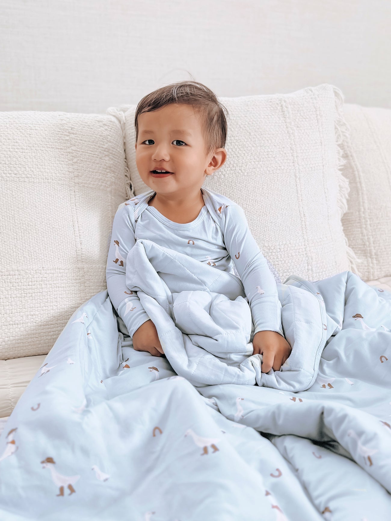 Günamüna Toddler 2.5 Tog Cloud Blanket in Cowboy Goose