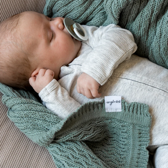 Pip + Phee Ribbed Bamboo Footed Sleeper in Light Heather Grey