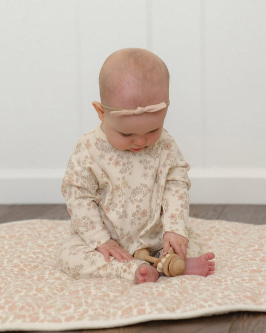 Quincy Mae Long Sleeve Top & Drawstring Pant Set in Floral Vine