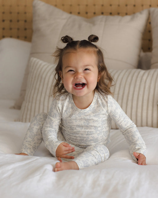Quincy Mae Bamboo Pajama Set in Cloud Floral