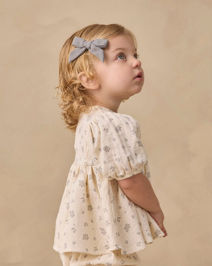 Quincy Mae Francy Set in Winter Berry