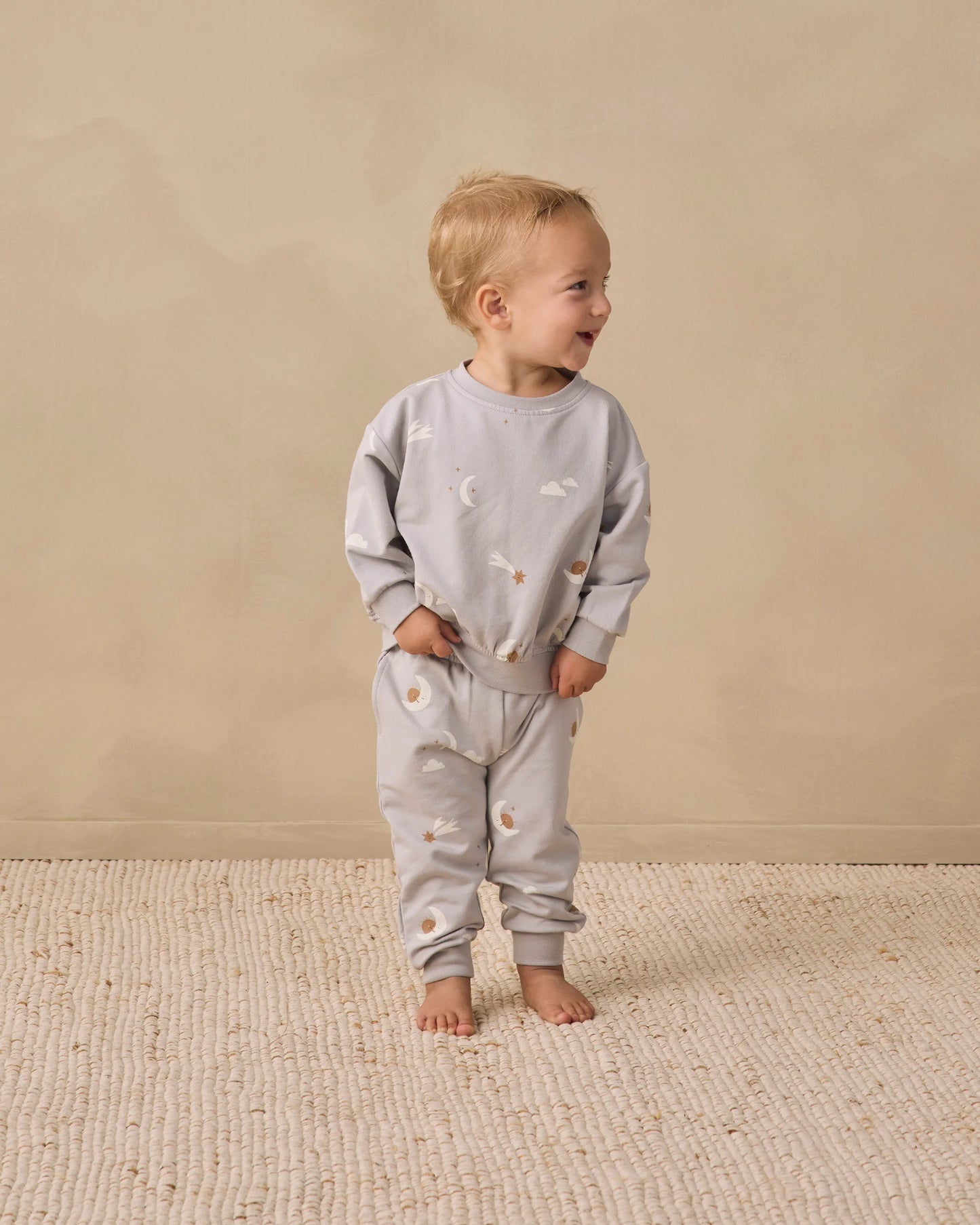Quincy Mae Relaxed Sweatsuit in Sky Friends