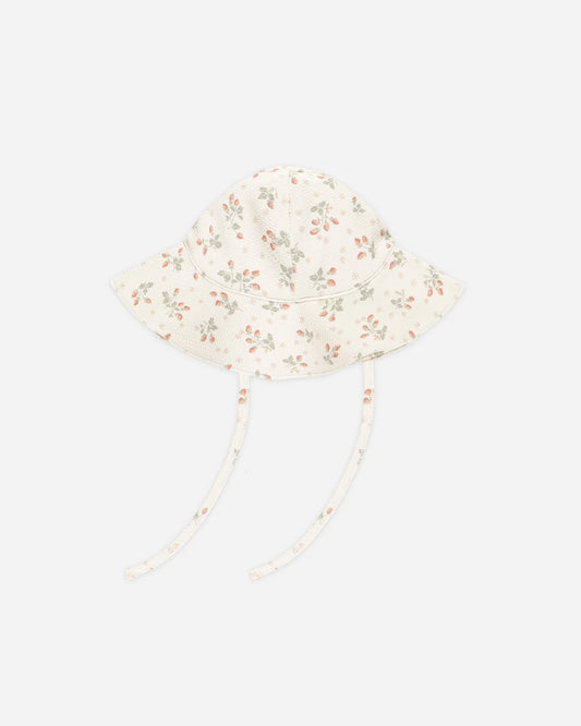 Quincy Mae Sun Hat in Strawberries