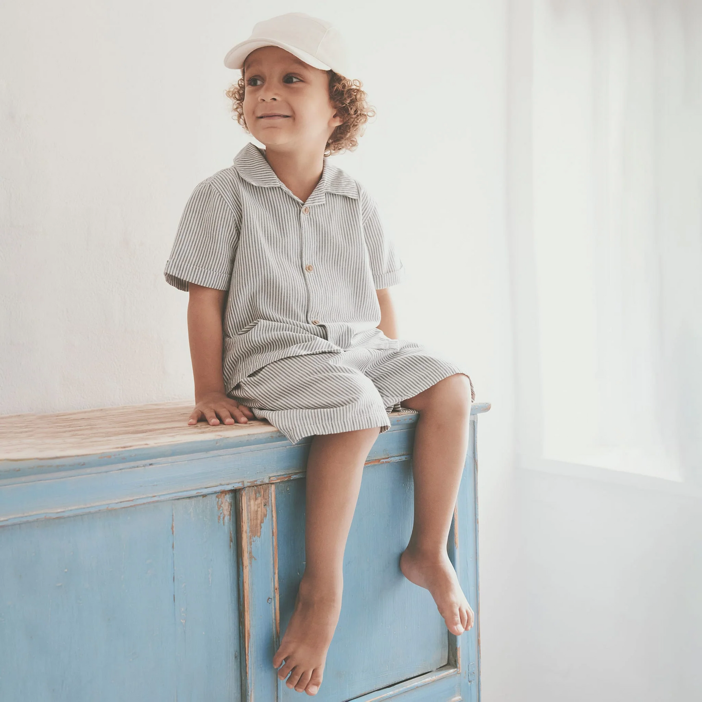 Huttelihut Muslin Collared Tee in Navy Striped