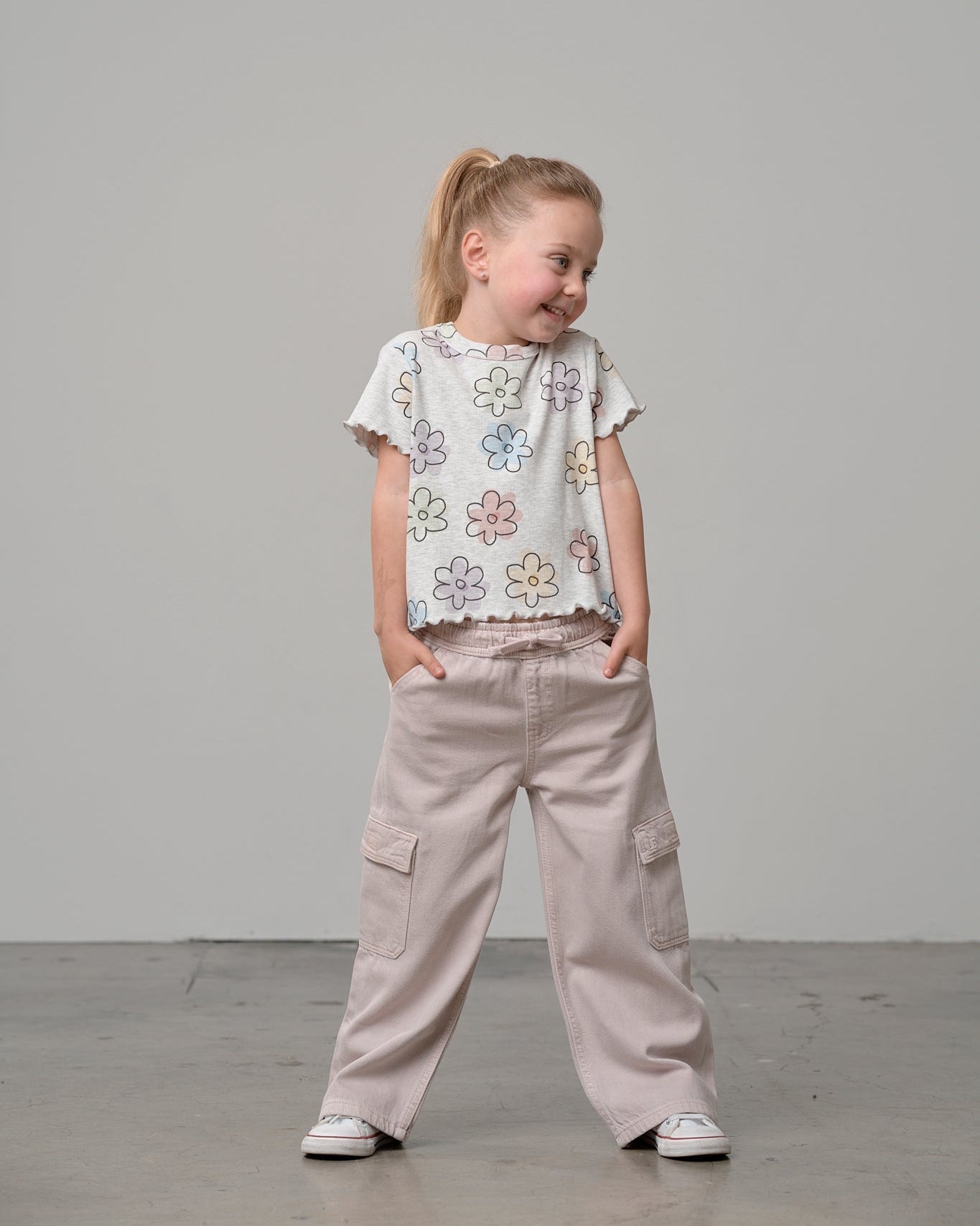 Little Bipsy Ribbed Lettuce Trim Tee in Daisy Dreams